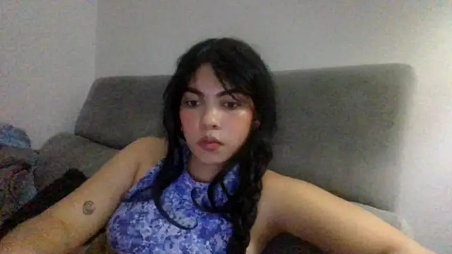 Snapshot of Kiri_Cutee chatting on 01/03/25, 06:01 Kiri Cutee online show from 01/03/25, 06:01