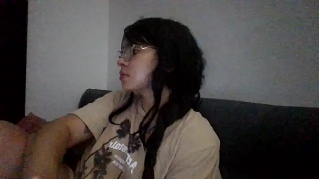 Snapshot of Kiri_Cutee chatting on 01/26/25, 06:49 Kiri Cutee online show from 01/26/25, 06:49