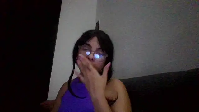 Snapshot of Kiri_Cutee chatting on 01/31/25, 06:24 Kiri Cutee online show from 01/31/25, 06:24