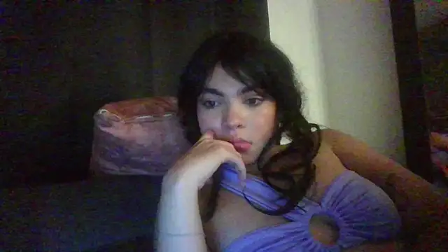 Snapshot of Kiri_Cutee chatting on 02/28/25, 06:32 Kiri Cutee online show from 02/28/25, 06:32