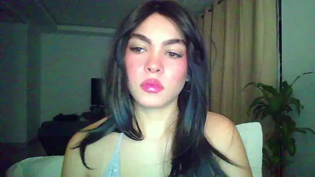 Kiri Cutee online show from 11/18/25, 04:06