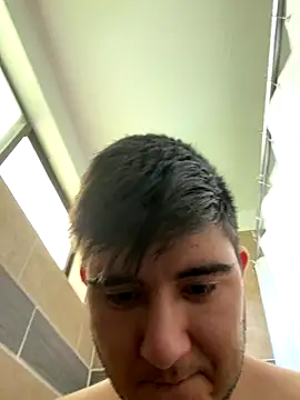 Yann 18 online show from 11/01/25, 05:04