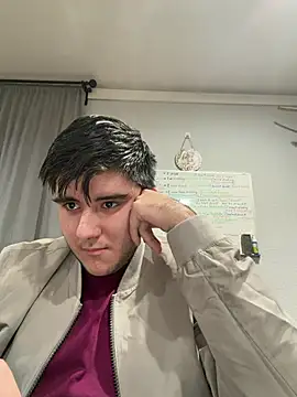 Yann 18 online show from 01/14/26, 01:55