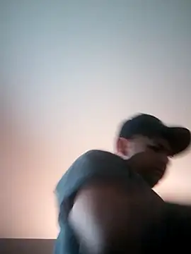 Snapshot of NewKing100 chatting on 01/25/25, 05:07 NewKing100 online show from 01/25/25, 05:07