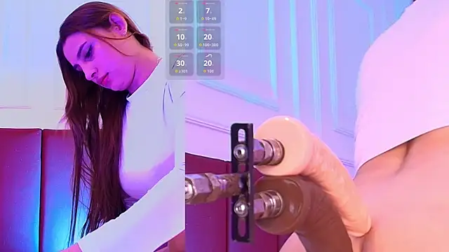 Luna monroe  online show from 02/09/26, 10:52