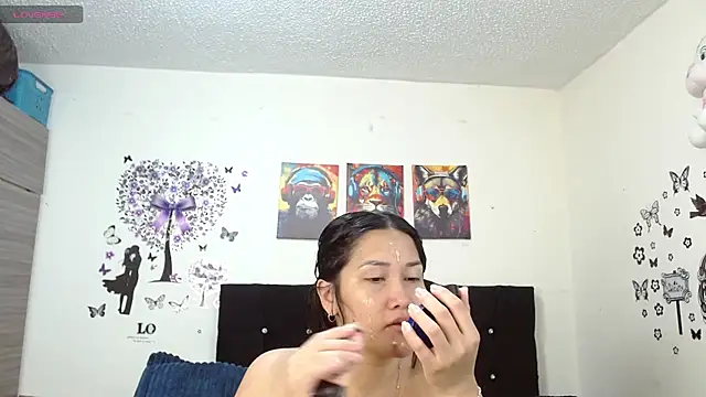 Snapshot of jeff_and_jade chatting on 01/16/25, 02:30 jeff and jade online show from 01/16/25, 02:30