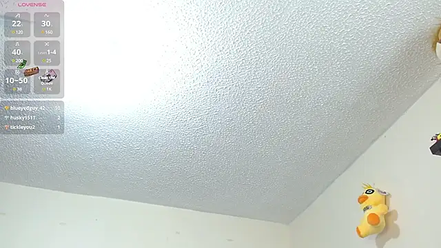 Snapshot of jeff_and_jade chatting on 03/04/25, 12:55 jeff and jade online show from 03/04/25, 12:55