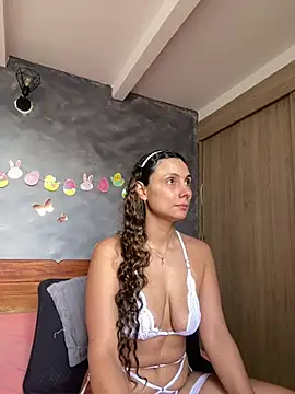 MafeeRoss online show from 04/07/26, 08:09