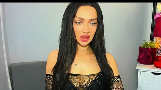 OliviaFantasy online show from 04/18/26, 08:40