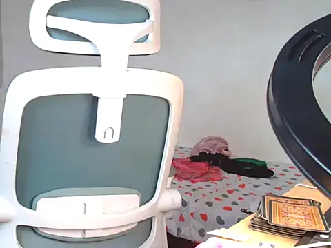 Sassa 69 online show from 09/30/25, 02:44