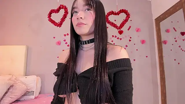 Maia W10 online show from 03/05/26, 02:18