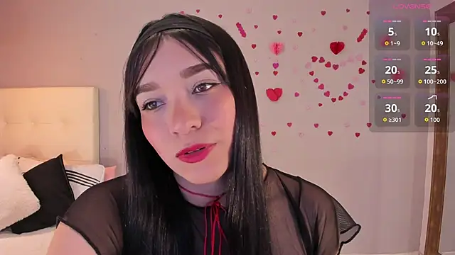 Maia W10 online show from 03/12/26, 12:22