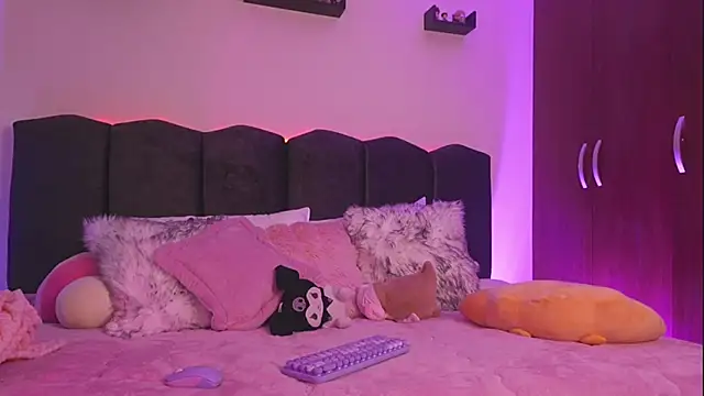 Lilou albrecht online show from 02/24/26, 11:52