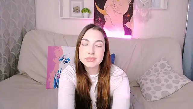 Snapshot of MelissaLovvv chatting on 02/02/25, 10:02 MelissaLovvv online show from 02/02/25, 10:02