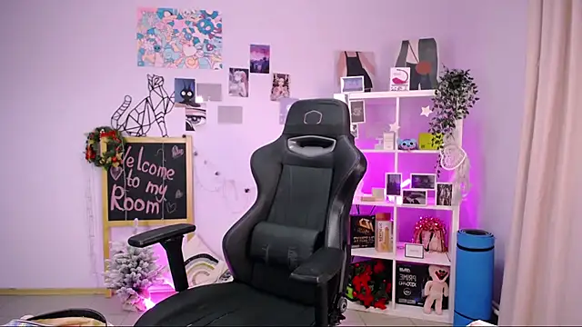 Snapshot of MelissaLovvv chatting on 02/05/25, 03:34 MelissaLovvv online show from 02/05/25, 03:34