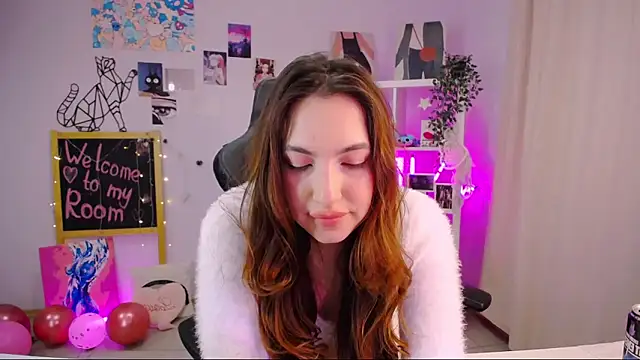 Snapshot of MelissaLovvv chatting on 02/16/25, 09:48 MelissaLovvv online show from 02/16/25, 09:48