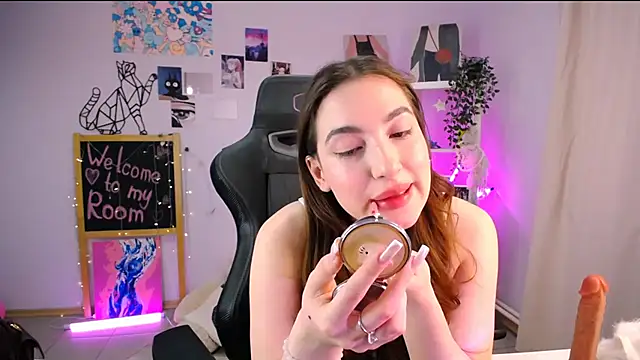 Snapshot of MelissaLovvv chatting on 02/25/25, 05:52 MelissaLovvv online show from 02/25/25, 05:52