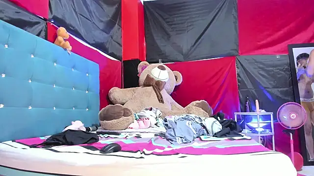 daamonxxx19 online show from 03/12/25, 08:41