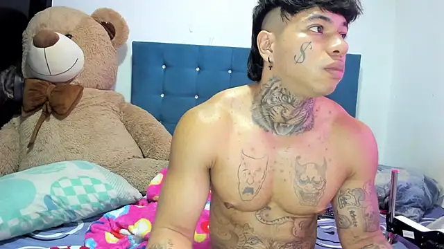 daamonxxx19 online show from 02/19/26, 06:26