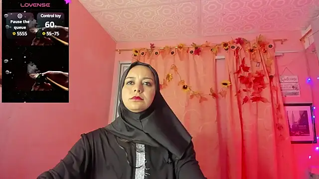 Snapshot of BadraSaadi chatting on 01/24/25, 12:10 BadraSaadi online show from 01/24/25, 12:10