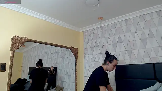 JustinePerry online show from 03/09/25, 04:05