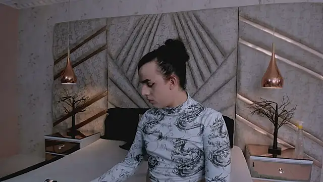 JustinePerry online show from 03/07/26, 04:53