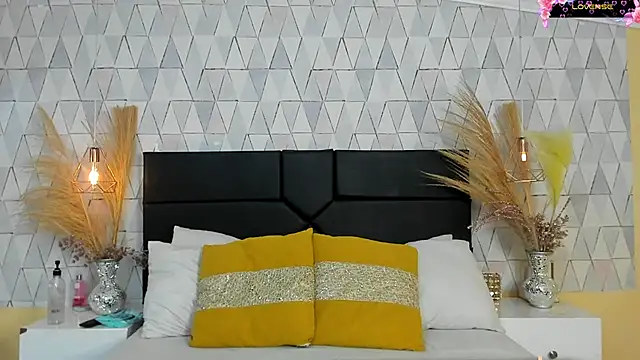 JustinePerry online show from 03/19/26, 04:05