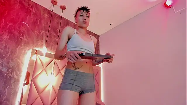 megan 100 online show from 04/10/26, 07:07