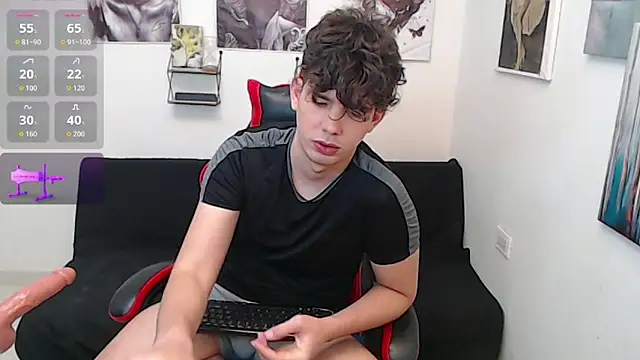 Snapshot of Angelo-cianuro- chatting on 05/16/26, 12:07 Angelo-cianuro- online show from 05/16/26, 12:07