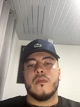 Snapshot of Dexter-T chatting on 11/09/25, 11:47 Dexter-T online show from 11/09/25, 11:47