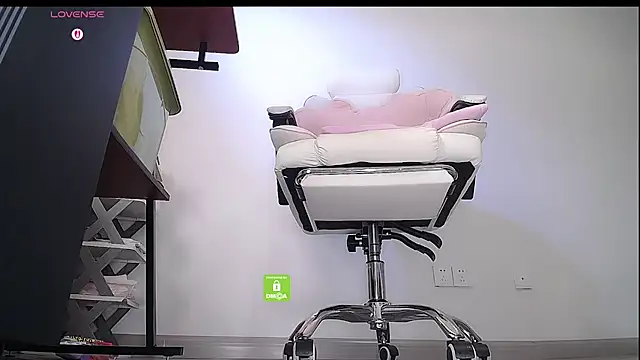 CN-Doudou online show from 04/20/26, 03:42