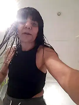 Snapshot of Candy222254 chatting on 01/12/25, 08:03 Candy222254 online show from 01/12/25, 08:03