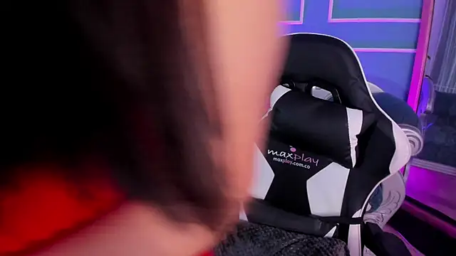 Red star8 online show from 11/14/25, 11:20