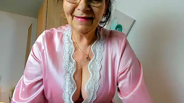 sweetangell69  online show from 04/27/26, 02:09
