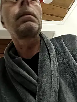 BesterJunge45 online show from 12/15/24, 09:13