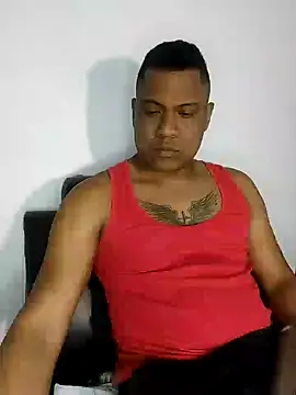 latinblack01 online show from 12/12/24, 03:10