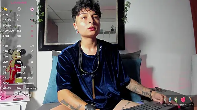 Snapshot of ZuryRamirez_ chatting on 01/11/25, 02:52 ZuryRamirez online show from 01/11/25, 02:52