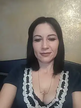 FireLily332 online show from 12/26/24, 05:40
