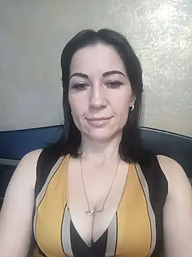 FireLily332 online show from 01/03/25, 07:39