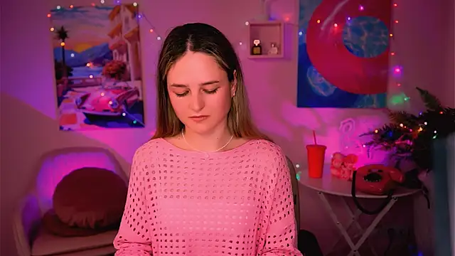 Snapshot of DeboraLarson chatting on 01/02/25, 07:12 DeboraLarson online show from 01/02/25, 07:12