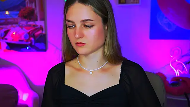 Snapshot of DeboraLarson chatting on 01/22/25, 11:34 DeboraLarson online show from 01/22/25, 11:34