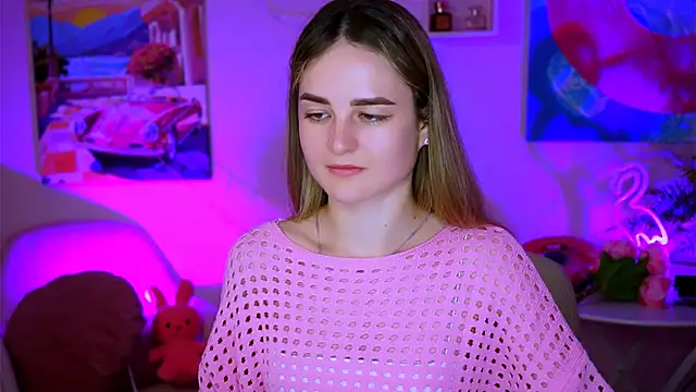 Snapshot of DeboraLarson chatting on 02/15/25, 07:27 DeboraLarson online show from 02/15/25, 07:27