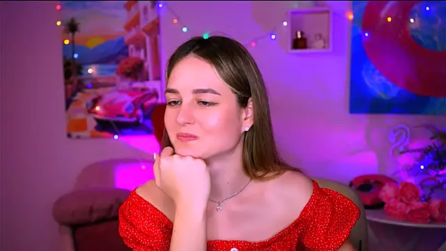 Snapshot of DeboraLarson chatting on 02/27/25, 07:12 DeboraLarson online show from 02/27/25, 07:12