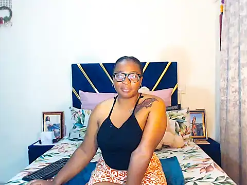 veronica1xxx online show from 03/02/26, 11:33