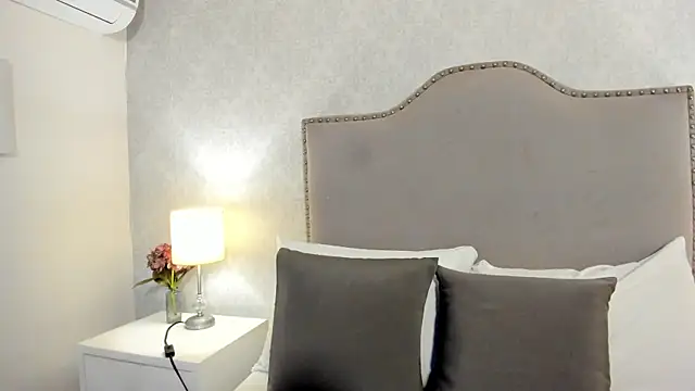 Snapshot of CortanaAdamss chatting on 07/28/26, 11:17 CortanaAdamss online show from 07/28/26, 11:17