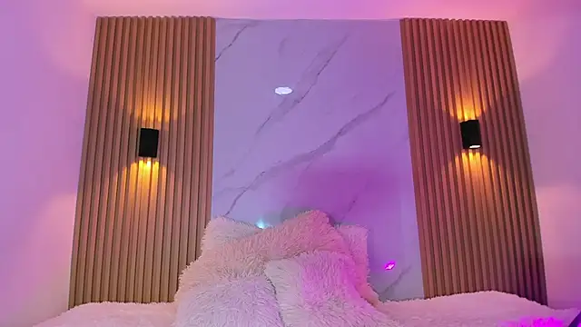 Snapshot of miss_Ari chatting on 02/28/25, 07:56 miss Ari online show from 02/28/25, 07:56