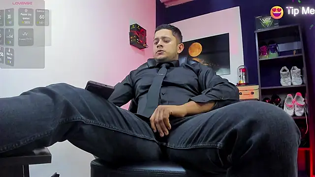 Snapshot of Marcos_garcias chatting on 06/30/26, 10:05 Marcos garcias online show from 06/30/26, 10:05