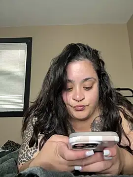 tillymarie34 online show from 10/12/25, 10:53