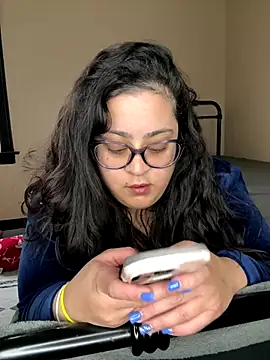 tillymarie34 online show from 11/18/25, 06:01