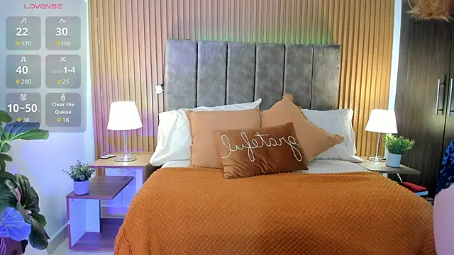 StacyWoods online show from 11/14/25, 05:00